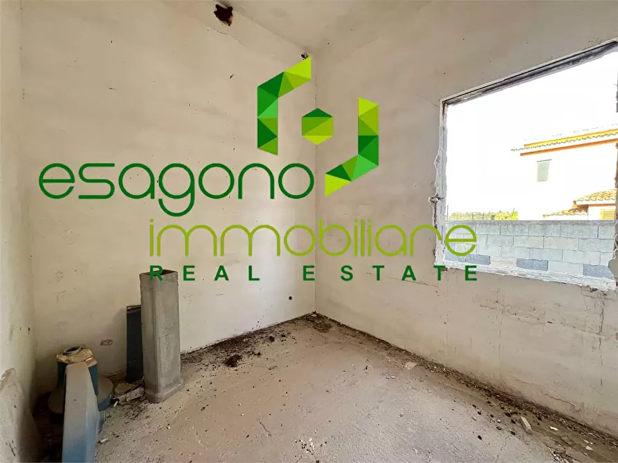 Immagine 14 di Villa in vendita  a Siracusa