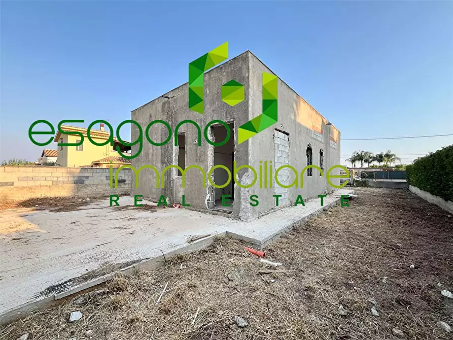 Immagine 22 di Villa in vendita  a Siracusa