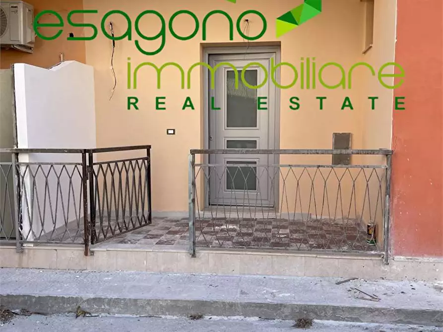 Immagine 1 di Appartamento in vendita  a Siracusa