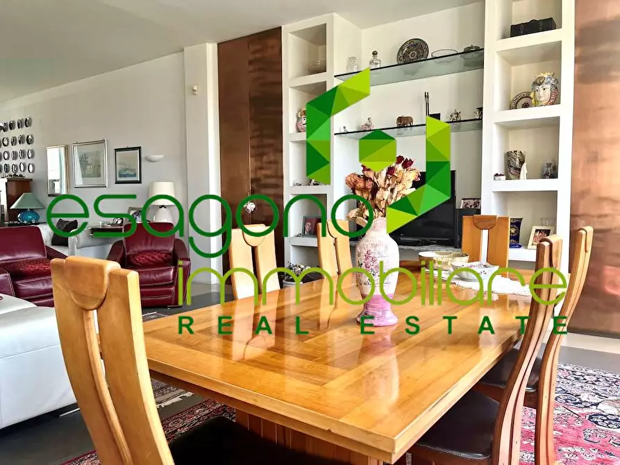 Immagine 12 di Attico in vendita  a Siracusa