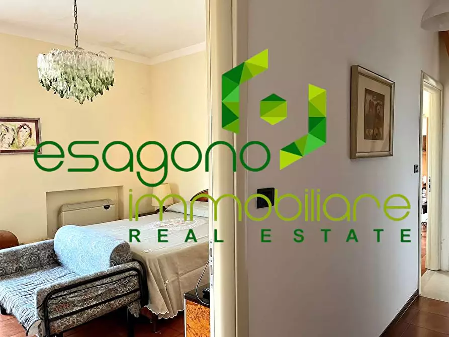 Immagine 30 di Attico in vendita  a Siracusa