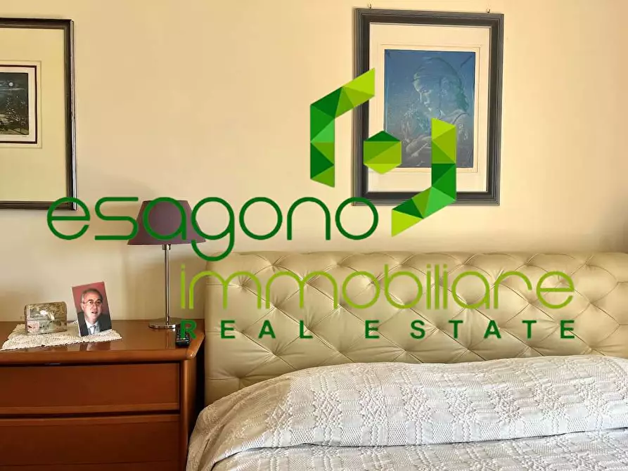 Immagine 38 di Attico in vendita  a Siracusa