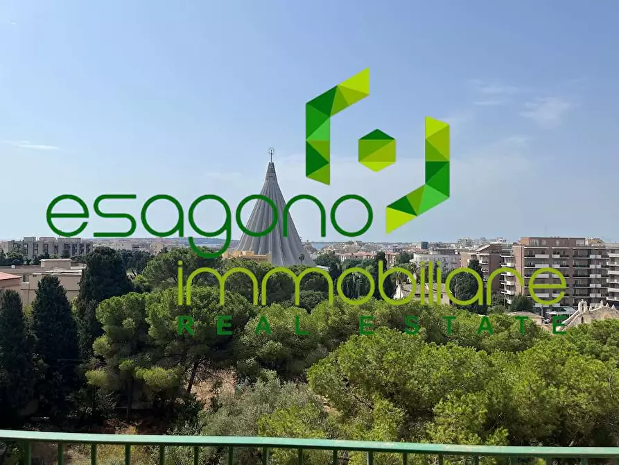 Immagine 43 di Attico in vendita  a Siracusa