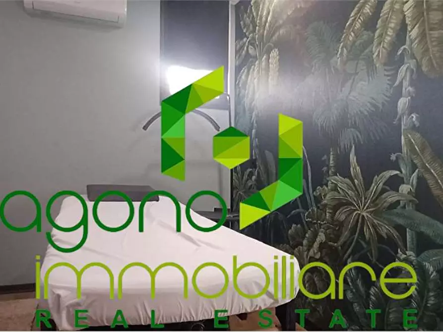 Immagine 5 di Negozio in vendita  a Siracusa