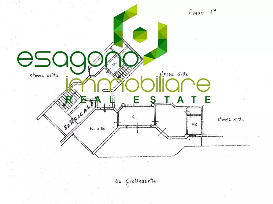 Immagine 25 di Appartamento in vendita  in Via Grottasanta a Siracusa