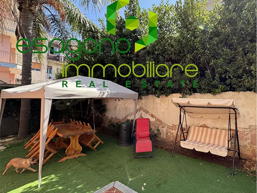 Immagine 5 di Villa in vendita  in Via Butera a Siracusa
