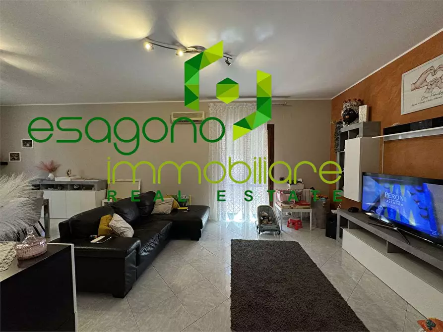 Immagine 8 di Villa in vendita  a Siracusa