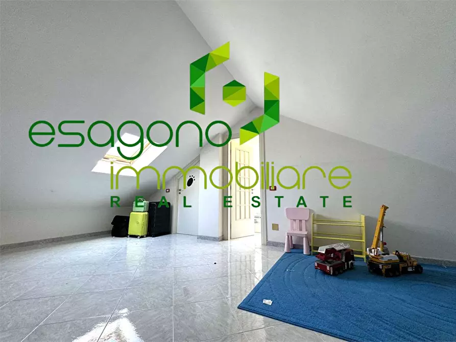 Immagine 32 di Villa in vendita  a Siracusa