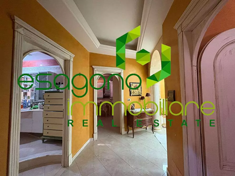 Immagine 4 di Villa in vendita  in pizzuta a Siracusa