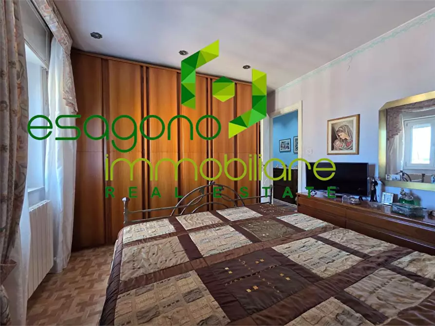 Immagine 17 di Appartamento in vendita  a Siracusa