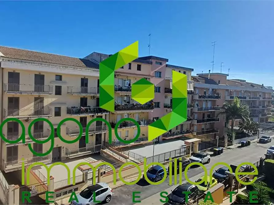 Immagine 11 di Appartamento in vendita  a Floridia