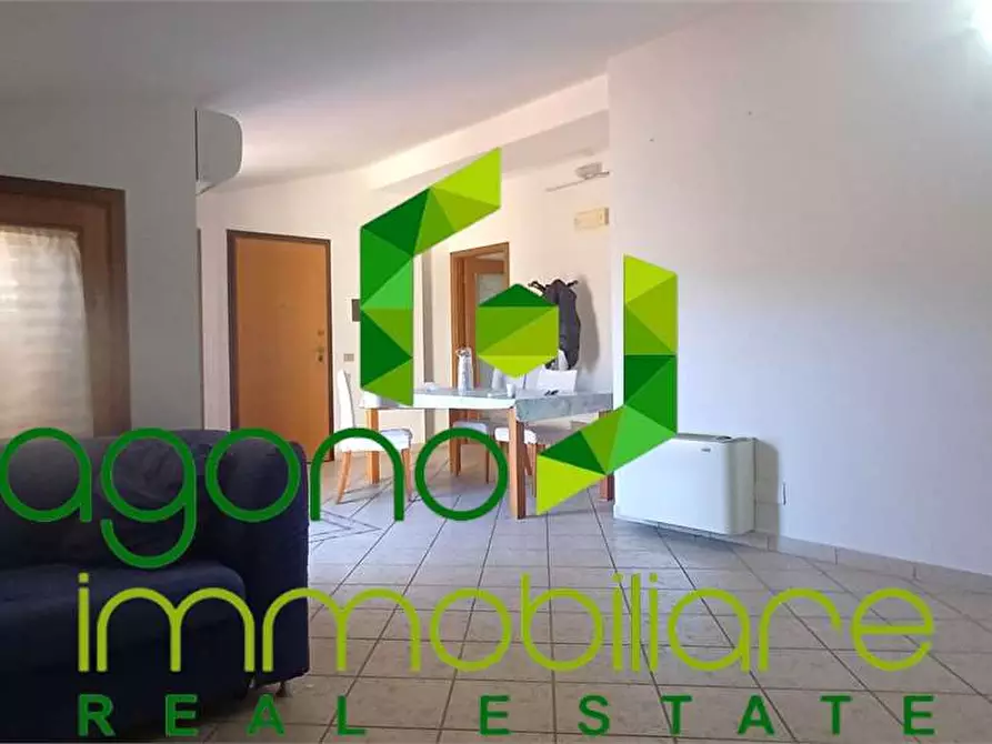 Immagine 17 di Appartamento in vendita  a Floridia