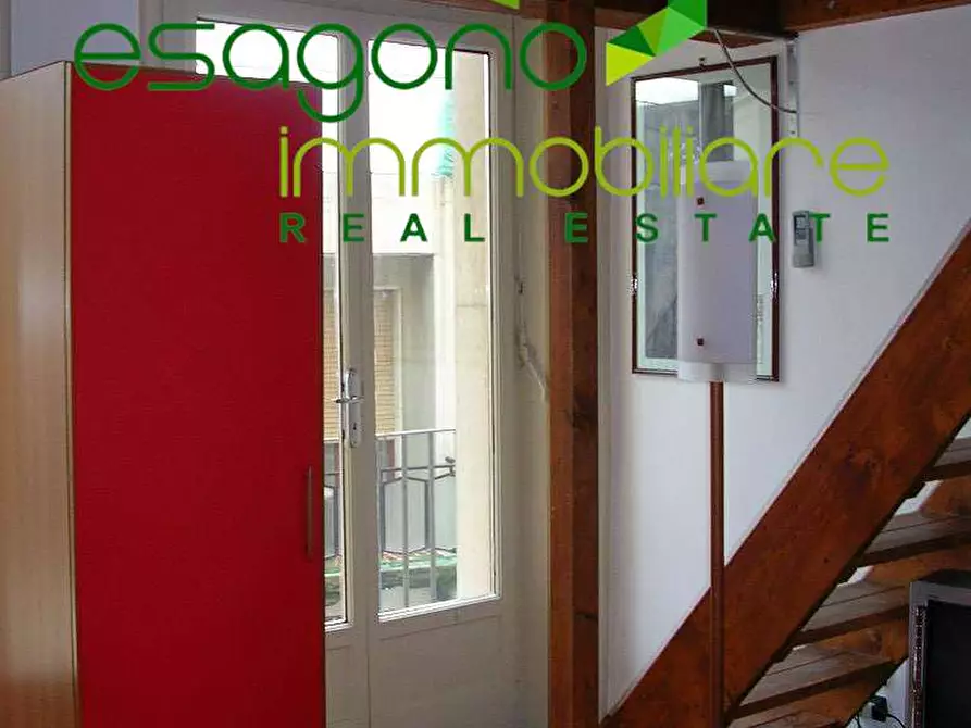 Immagine 24 di Appartamento in vendita  in CORSO MATTEOTTI a Siracusa