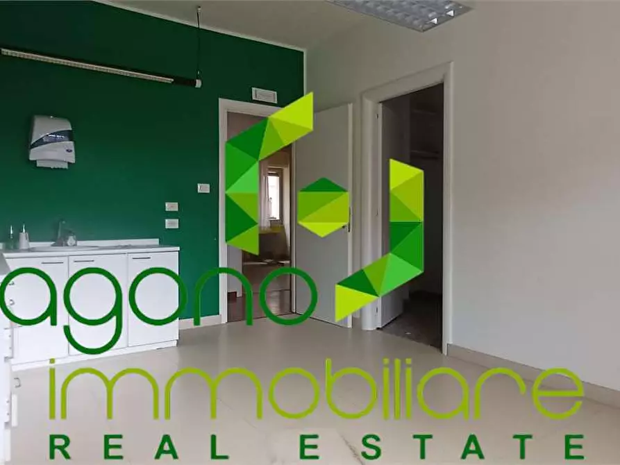 Immagine 5 di Quadrilocale in affitto  a Siracusa