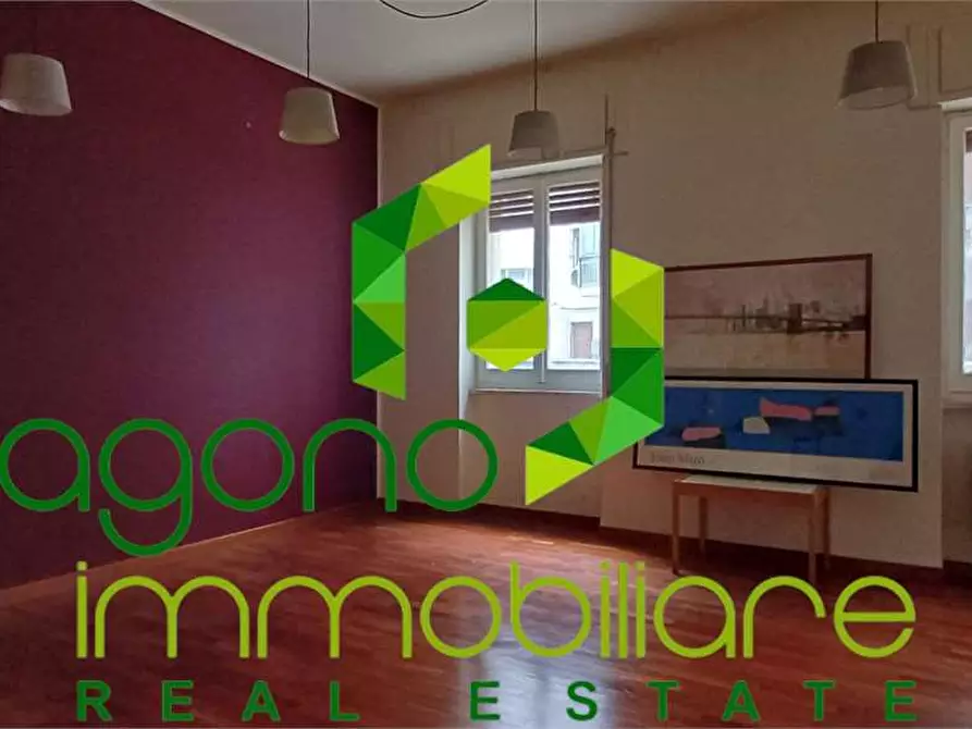 Immagine 18 di Quadrilocale in affitto  a Siracusa