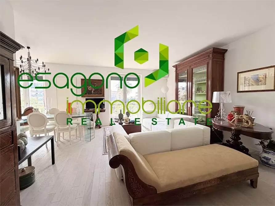 Immagine 8 di Appartamento in vendita  in Via Adige a Siracusa