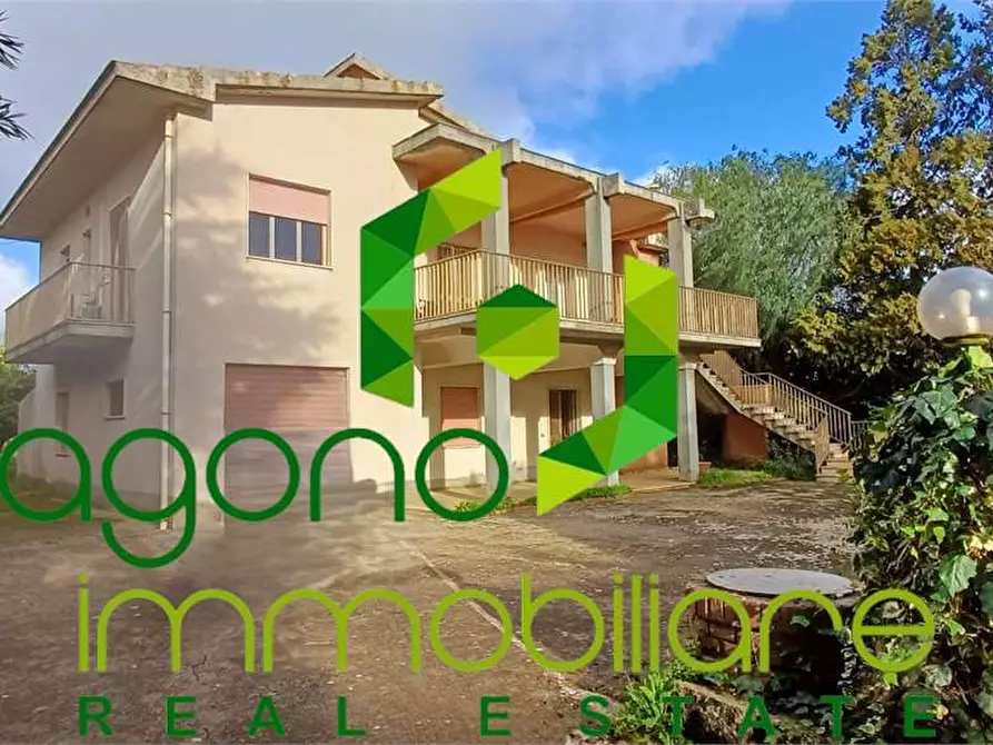Immagine 2 di Villa in vendita  in Via Sorda Sampieri a Modica