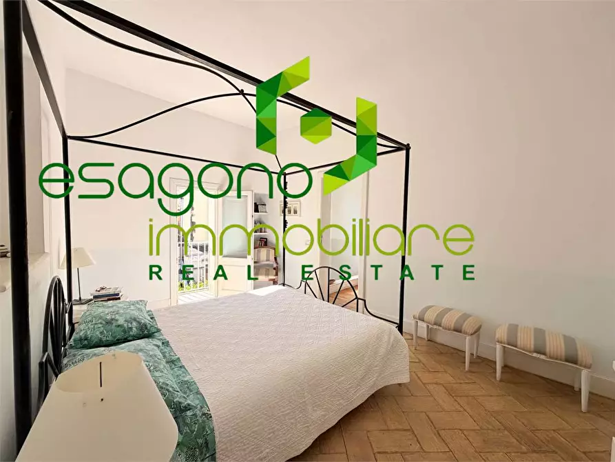 Immagine 20 di Stabile in vendita  in Via San Martino a Siracusa