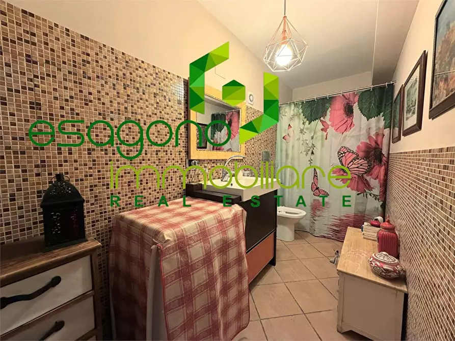 Immagine 21 di Villa in vendita  in Via Pietro Fillioley a Siracusa