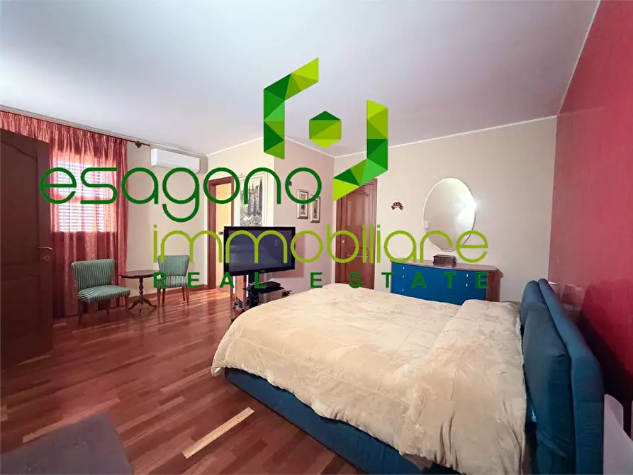 Immagine 14 di Villa in vendita  in Via Pietro Fillioley a Siracusa