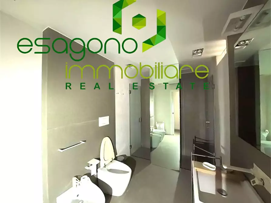 Immagine 9 di Villa in vendita  in Via Picherali a Siracusa