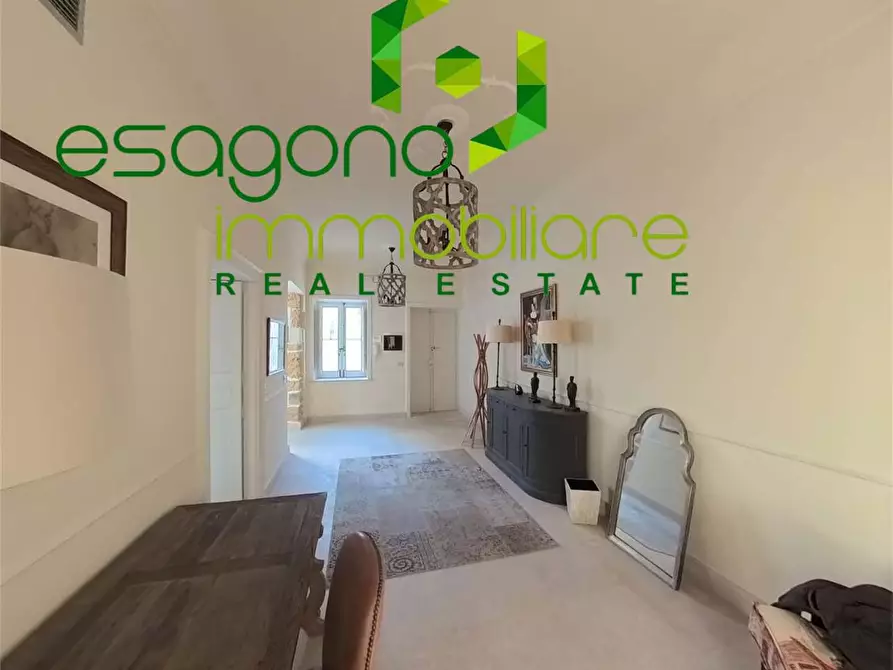 Immagine 21 di Villa in vendita  in Via Picherali a Siracusa