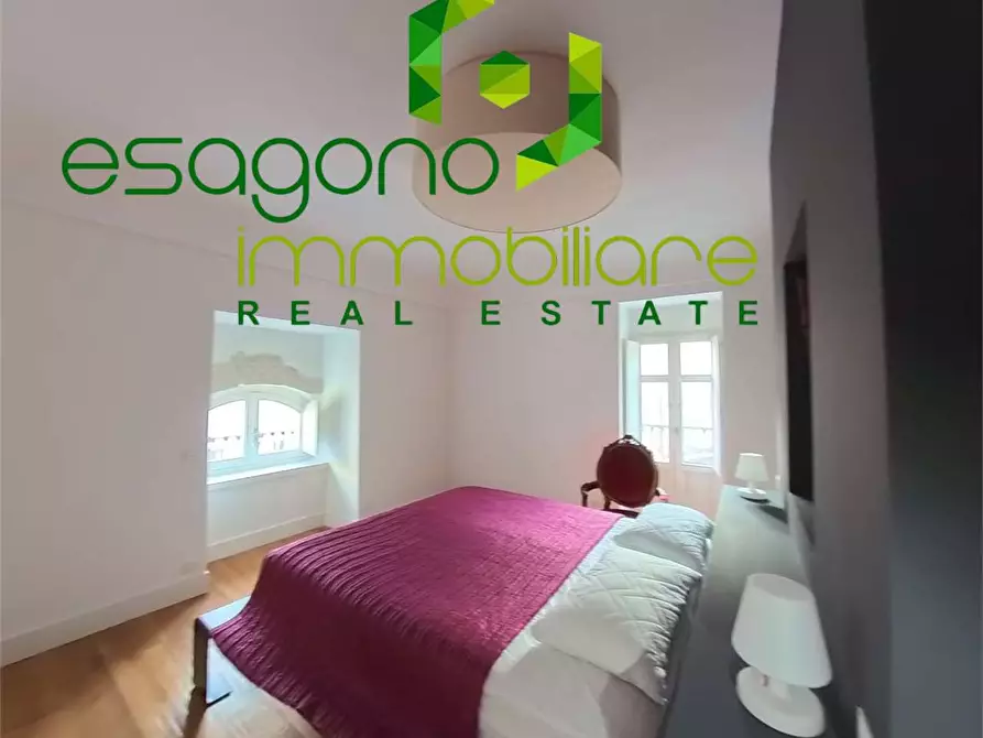 Immagine 23 di Villa in vendita  in Via Picherali a Siracusa