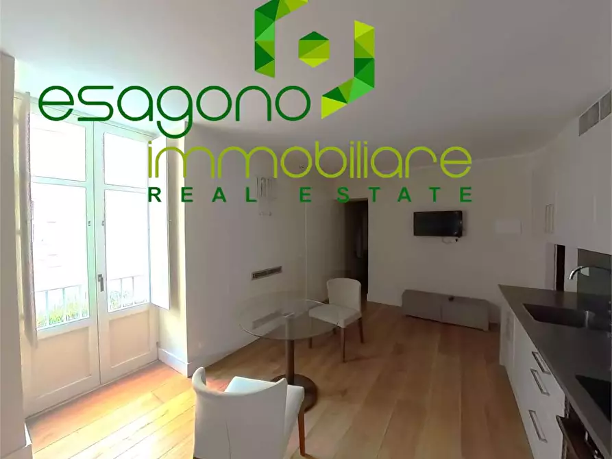 Immagine 24 di Villa in vendita  in Via Picherali a Siracusa