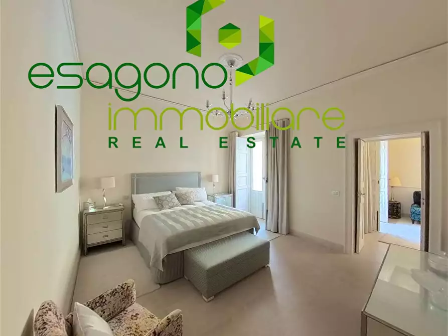 Immagine 28 di Villa in vendita  in Via Picherali a Siracusa