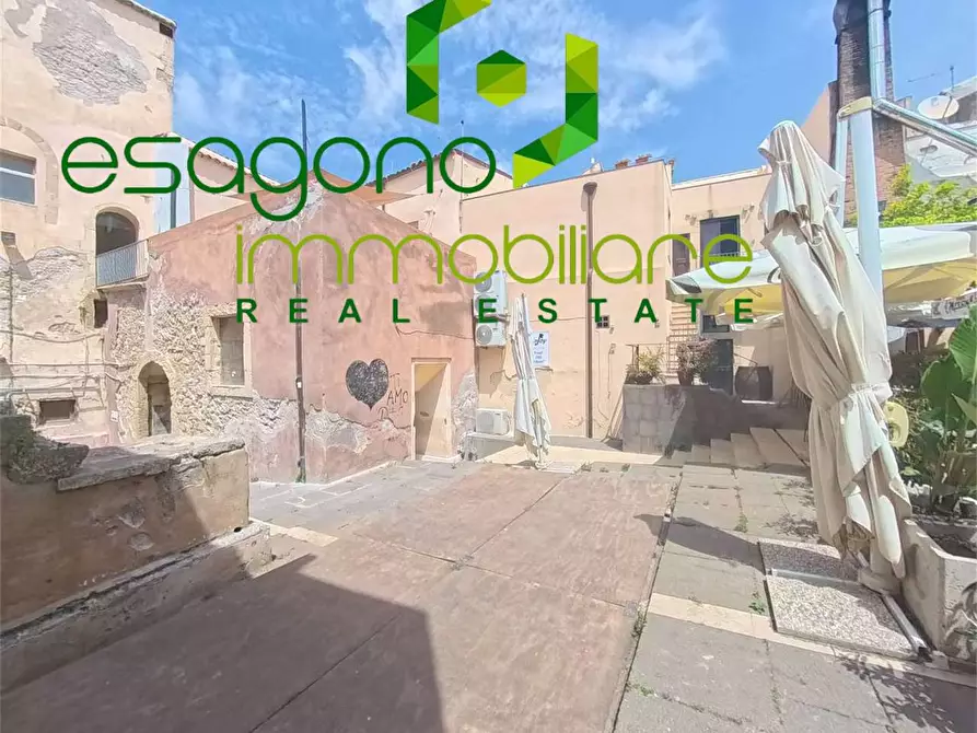 Immagine 20 di Negozio in vendita  in Via Dell'Amalfitania a Siracusa