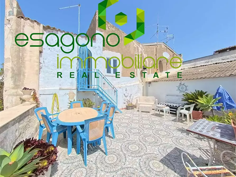 Immagine 2 di Appartamento in vendita  in Via Castello Maniace a Siracusa
