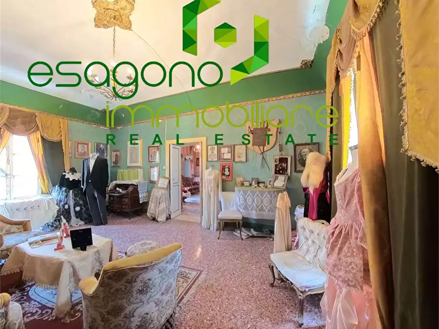 Immagine 5 di Appartamento in vendita  in Via Castello Maniace a Siracusa
