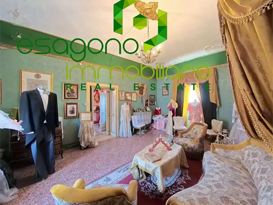 Immagine 8 di Appartamento in vendita  in Via Castello Maniace a Siracusa