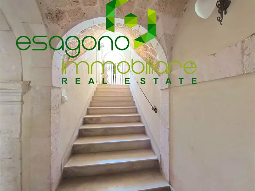Immagine 20 di Appartamento in vendita  in Via Castello Maniace a Siracusa