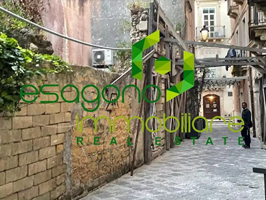 Immagine 27 di Appartamento in vendita  in Via Alagona a Siracusa