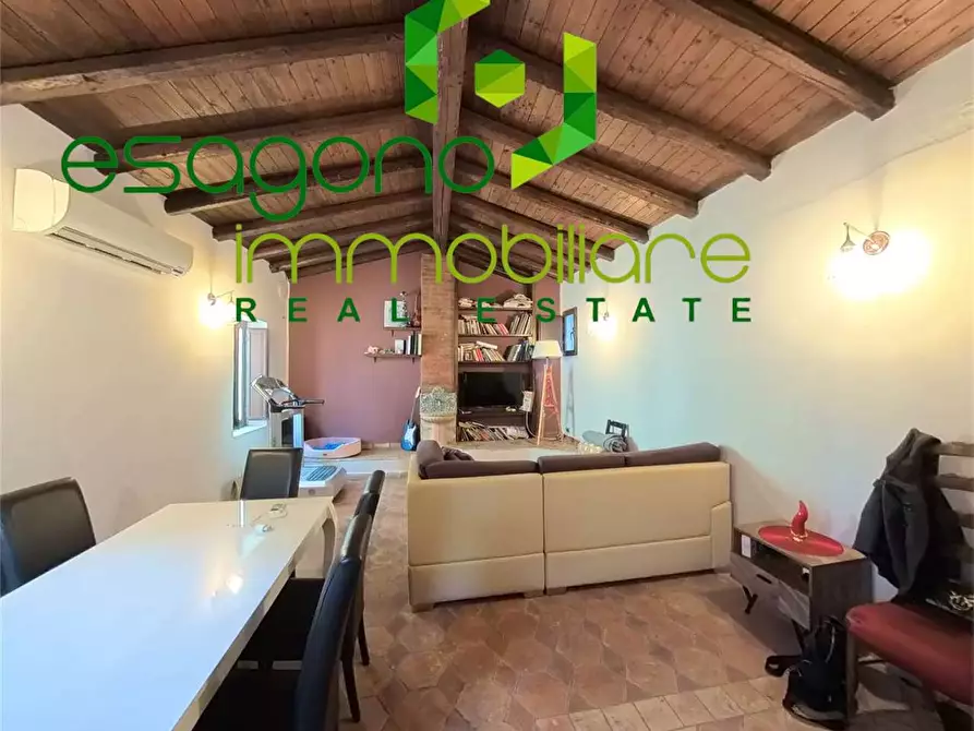 Immagine 1 di Appartamento in vendita  in Via Campisi a Siracusa