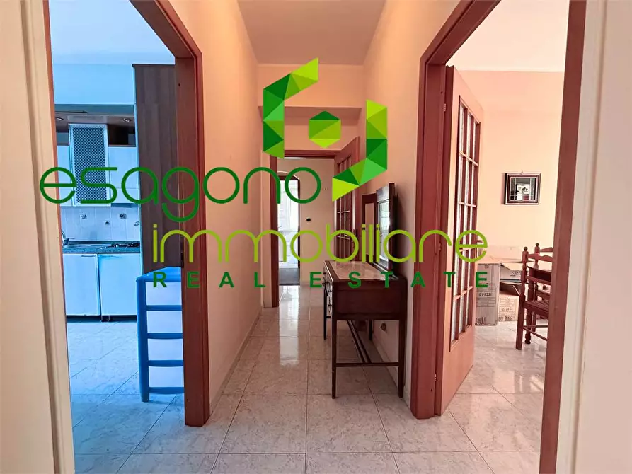 Immagine 13 di Appartamento in vendita  in Via Simeto a Siracusa