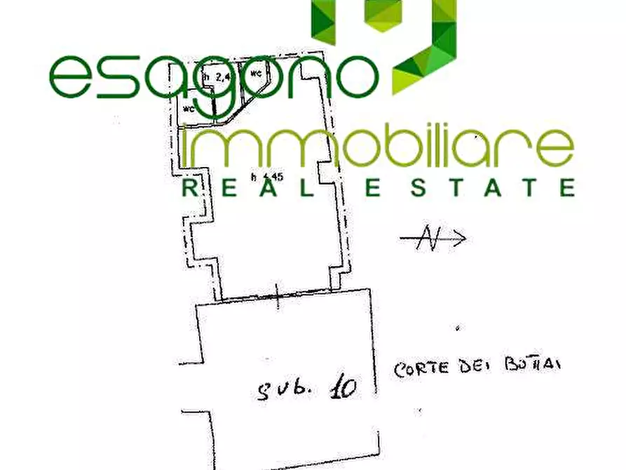 Immagine 33 di Negozio in vendita  in Via Dell'Amalfitania a Siracusa