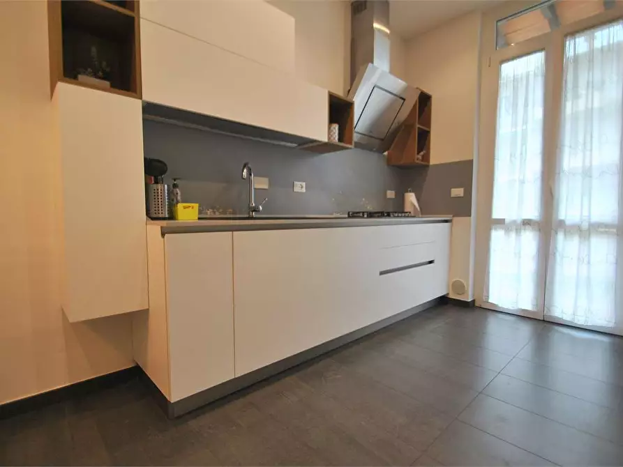 Immagine 13 di Quadrilocale in affitto  a Firenze