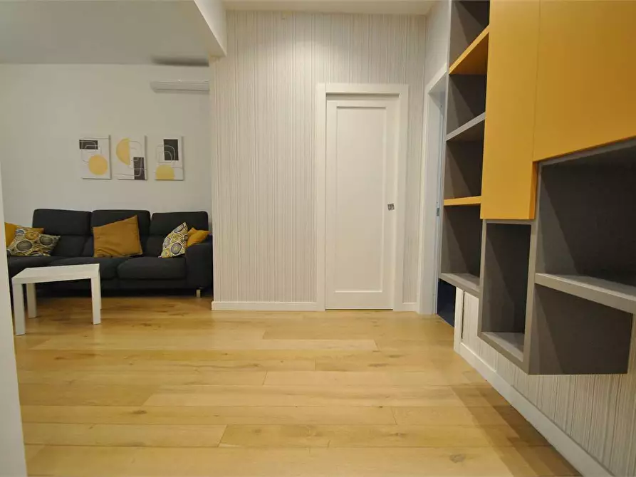 Immagine 10 di Quadrilocale in affitto  a Firenze