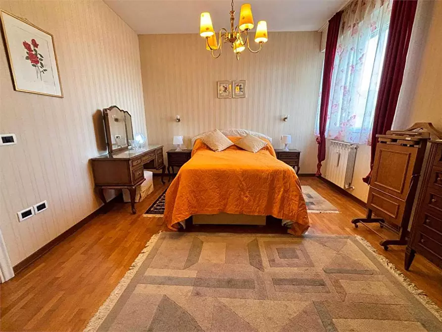 Immagine 28 di Appartamento in vendita  in Via Niccolo Paganini  33 a Sesto Fiorentino