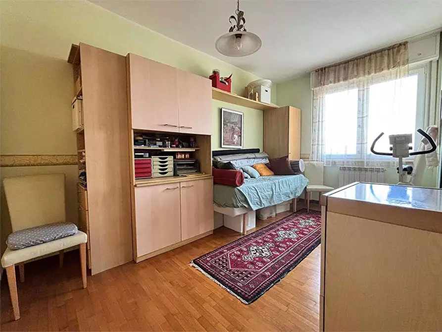 Immagine 39 di Appartamento in vendita  in Via Niccolo Paganini  33 a Sesto Fiorentino