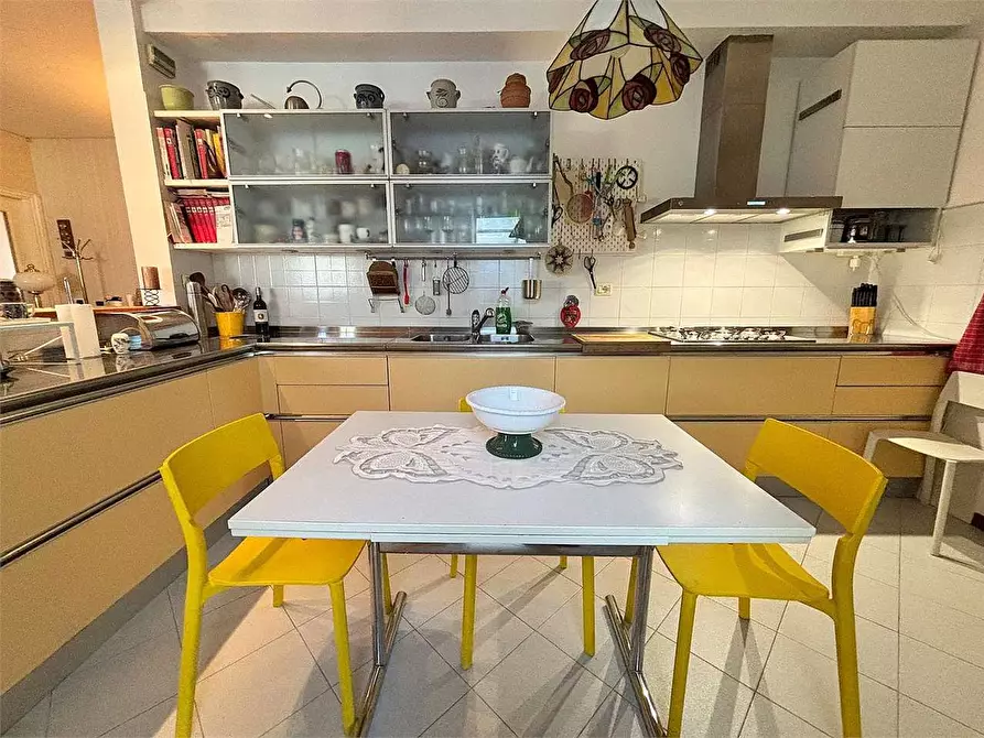 Immagine 14 di Appartamento in vendita  in Via Niccolo Paganini  33 a Sesto Fiorentino