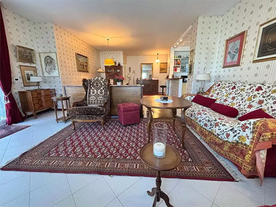 Immagine 9 di Appartamento in vendita  in Via Niccolo Paganini  33 a Sesto Fiorentino