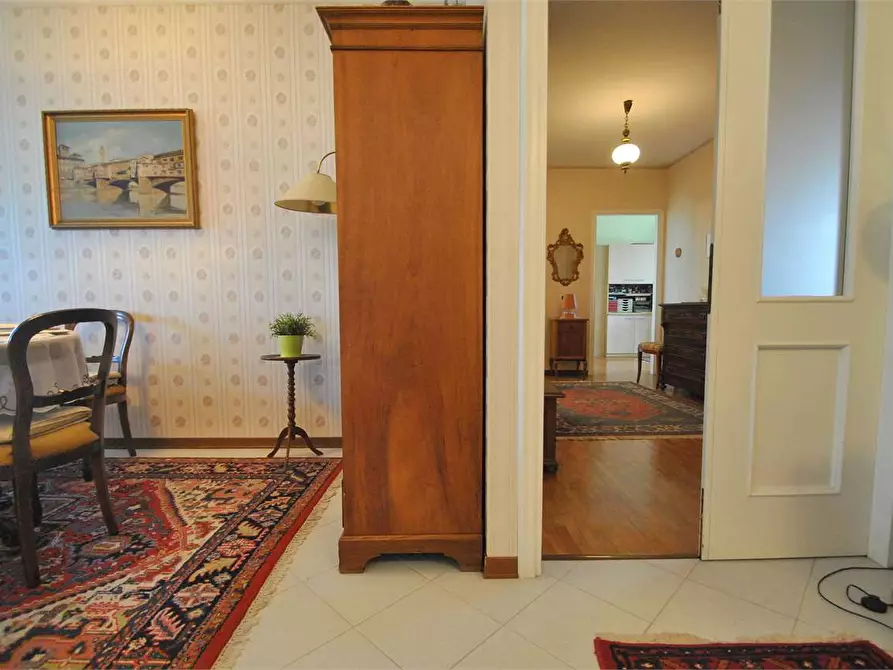 Immagine 25 di Appartamento in vendita  in Via Niccolo Paganini  33 a Sesto Fiorentino