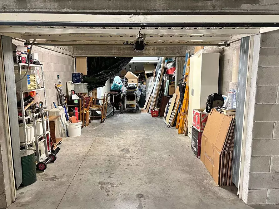 Immagine 58 di Appartamento in vendita  in Via Niccolo Paganini  33 a Sesto Fiorentino