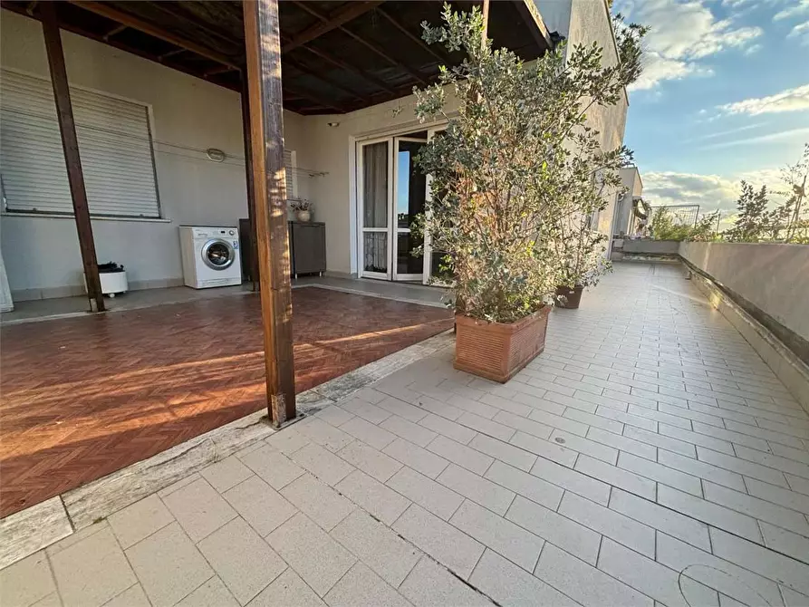 Immagine 21 di Appartamento in vendita  in Via Niccolo Paganini  33 a Sesto Fiorentino