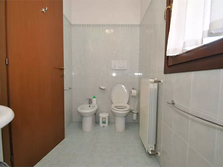 Immagine 11 di Appartamento in affitto  a Firenze