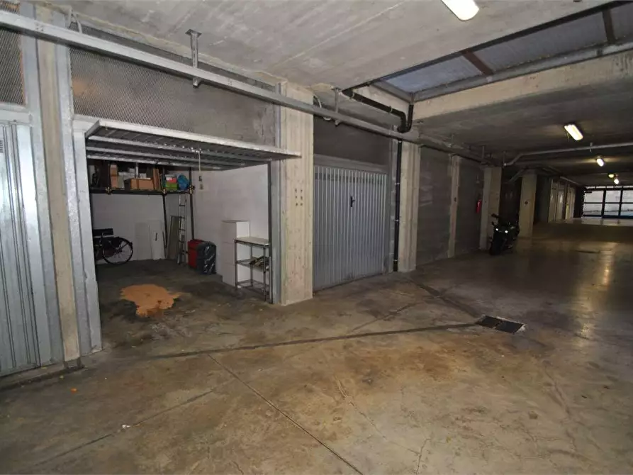 Immagine 25 di Appartamento in affitto  a Firenze