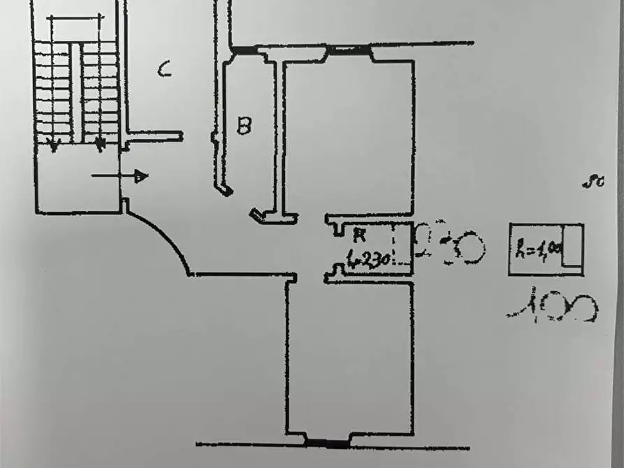 Immagine 18 di Appartamento in vendita  in Via Vittorio Emanuele 178 a Firenze